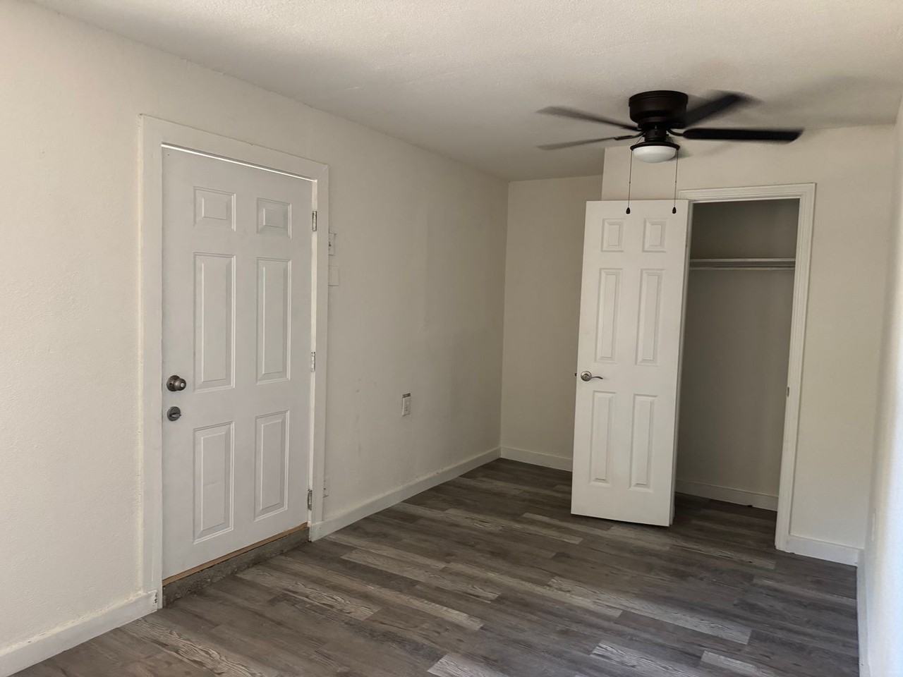 Peabody 419 - Photo 7 of 12