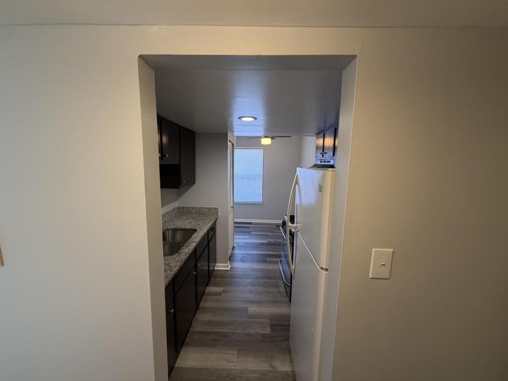 2025 State St - Photo 4 of 35