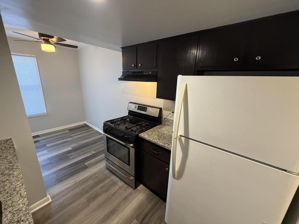 2025 State St - Photo 6 of 35