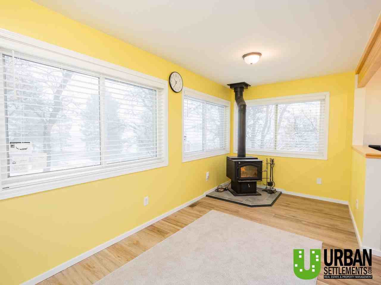 11823 W Hunt Rd - Photo 3 of 26