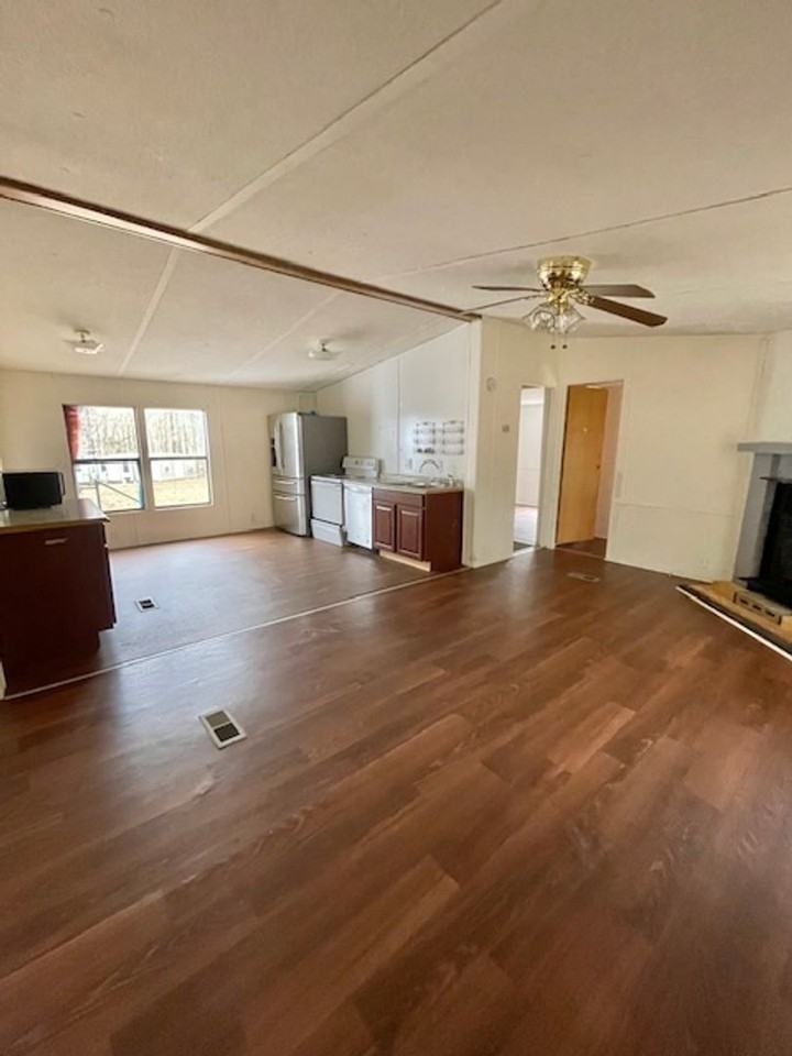 640 Lee Road 424 - Photo 3 of 15