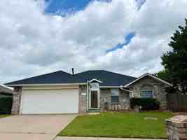 featured image of 2921 Rockingham Dr