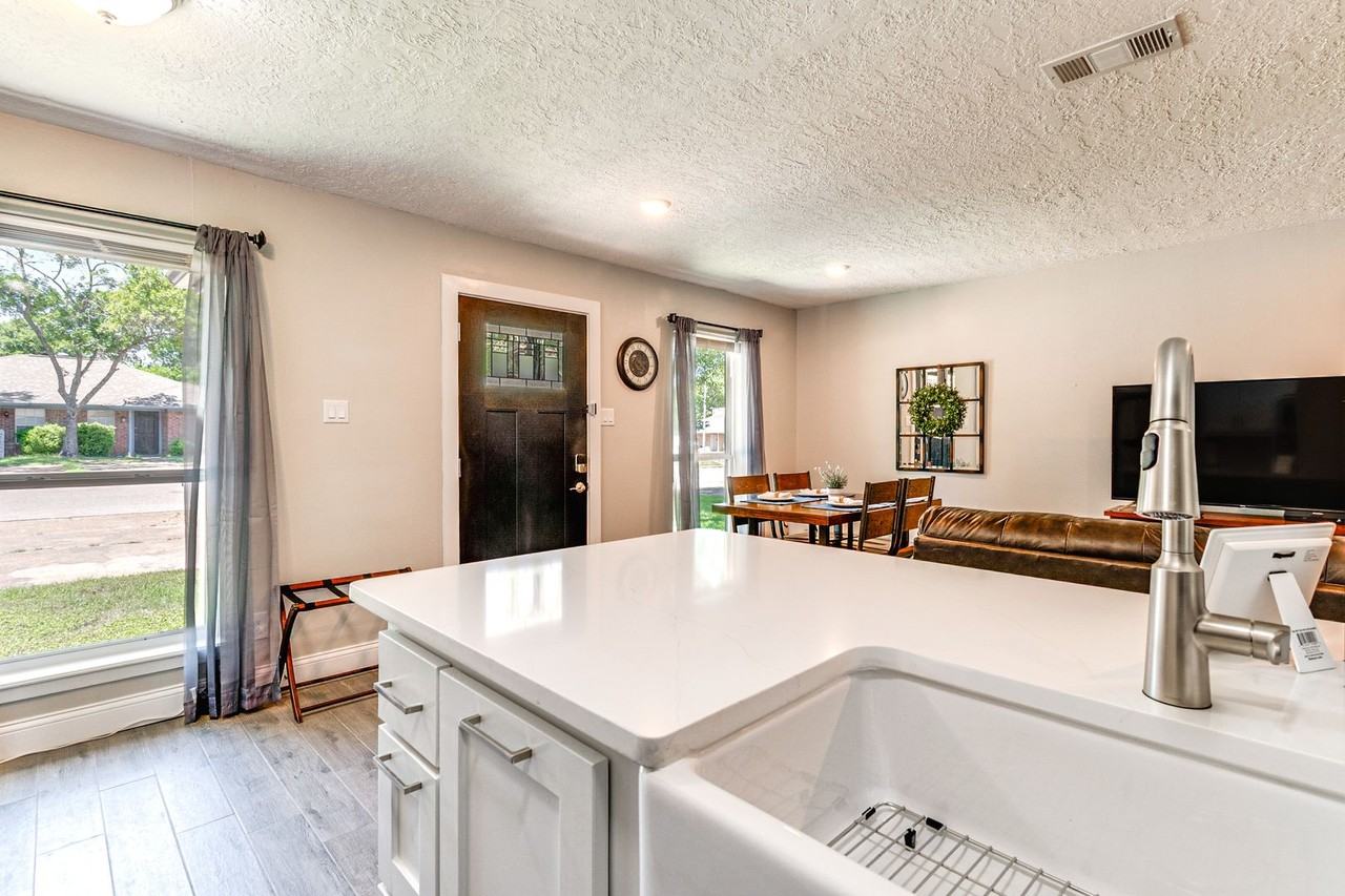 810 Concho Pl - Photo 7 of 24