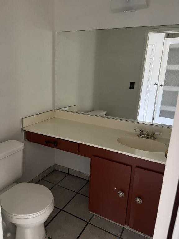 5243 Corinne Ct - Photo 7 of 14