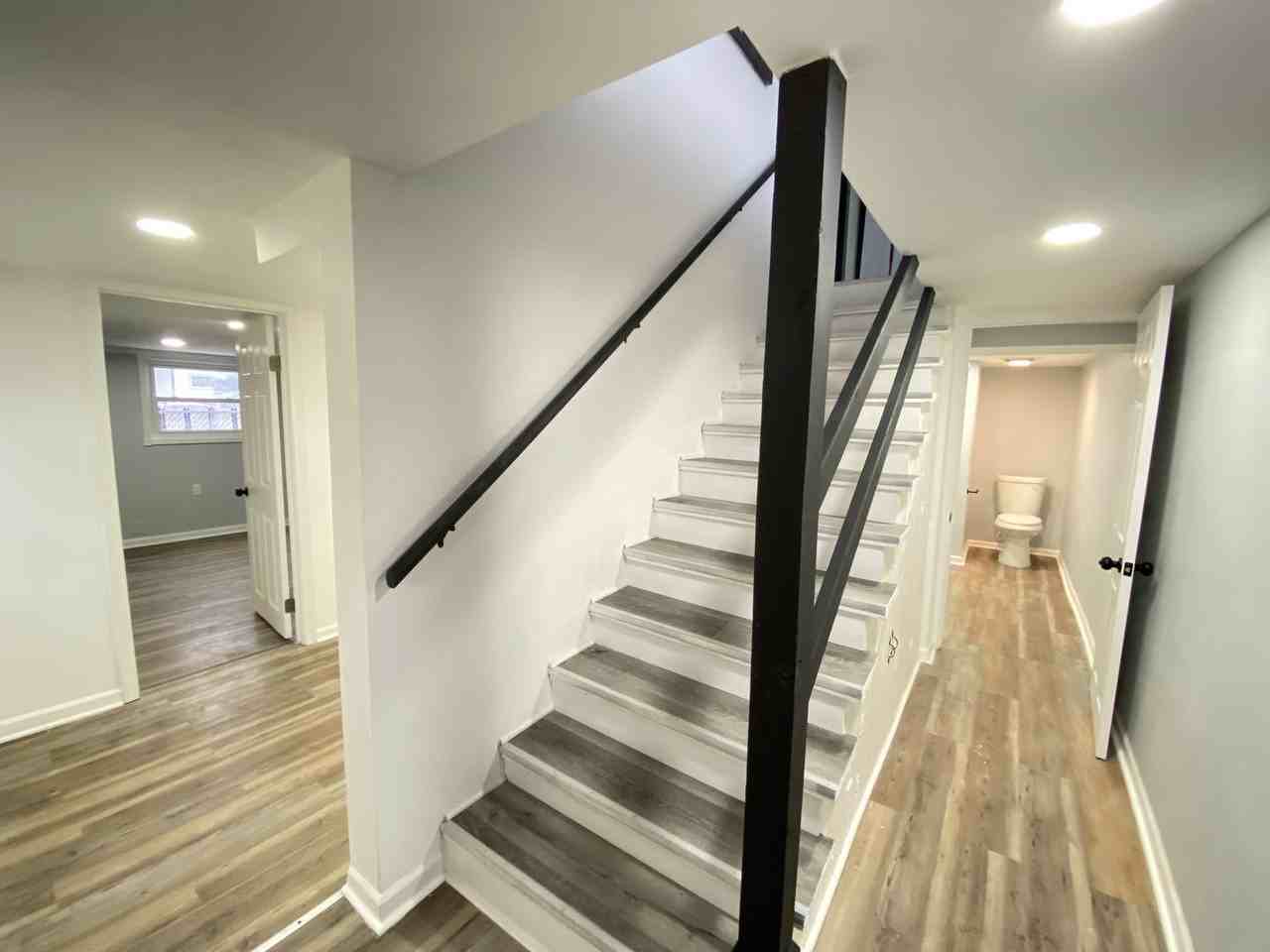 631 Mulberry St - Photo 4 of 16