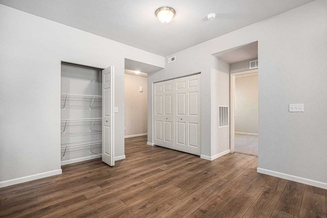 5497 E Karen Ct - Photo 6 of 25