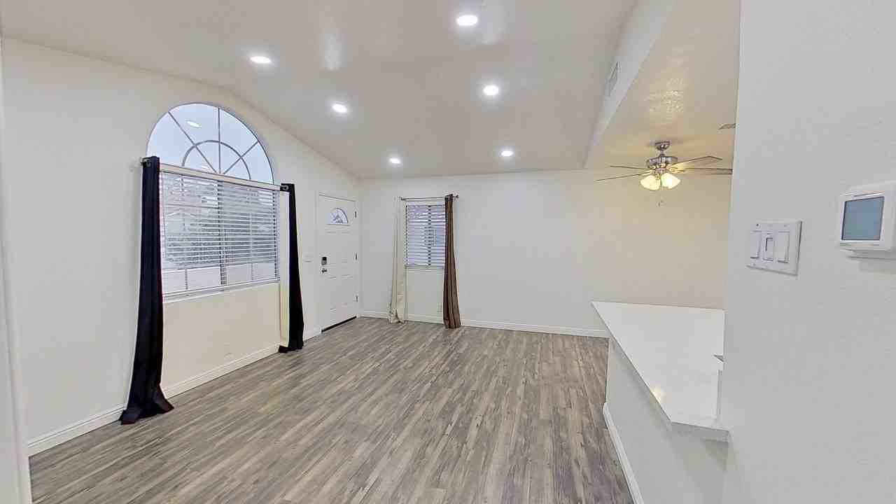 37 Gaviota - Photo 7 of 13