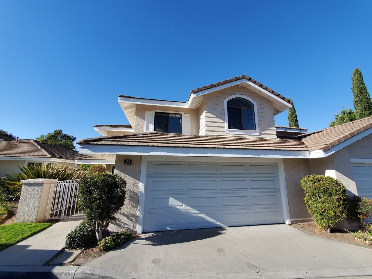 23 Cedarlake #56 - Photo 2 of 45