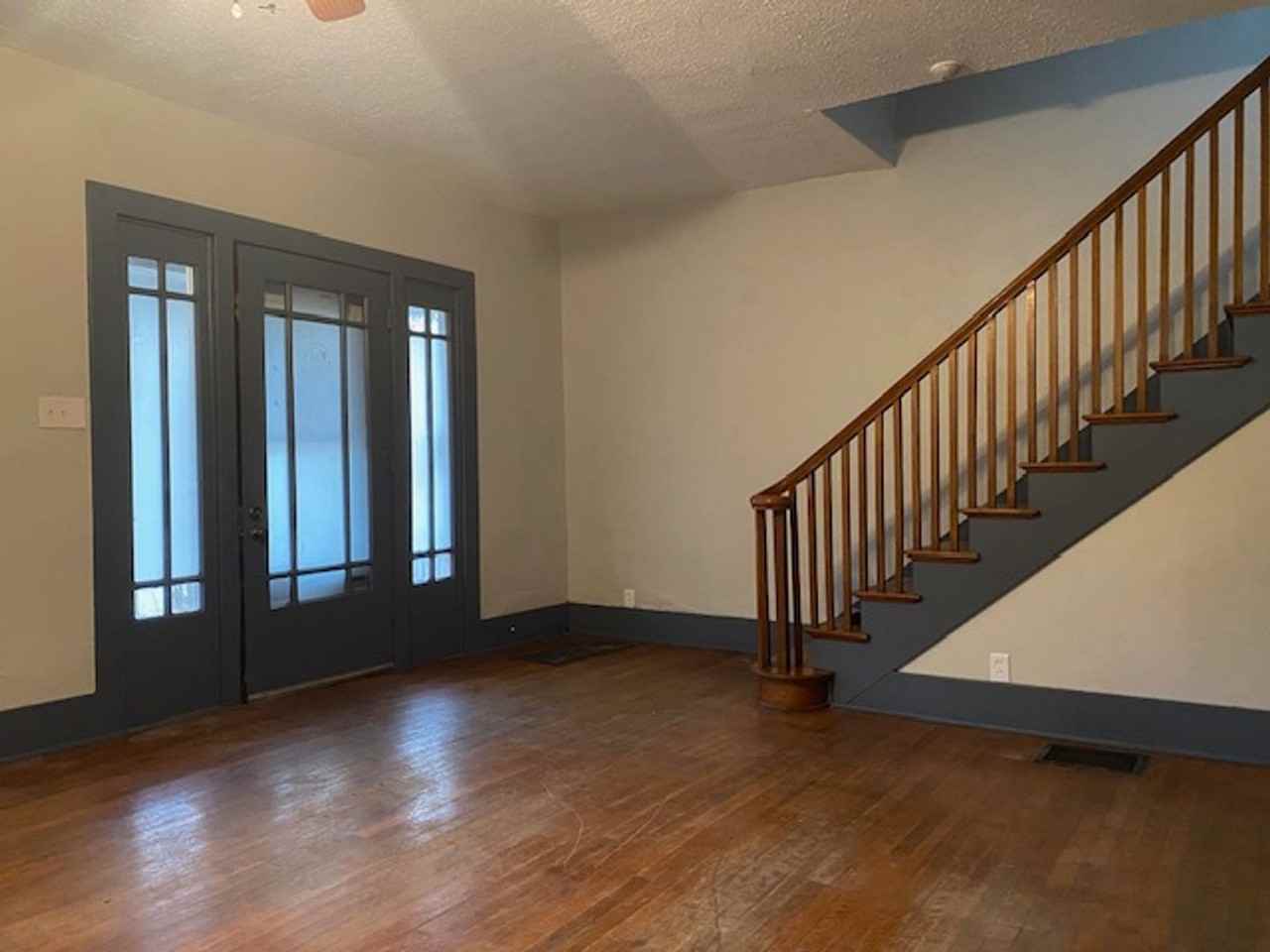 105 Rockwood Ave - Photo 5 of 24