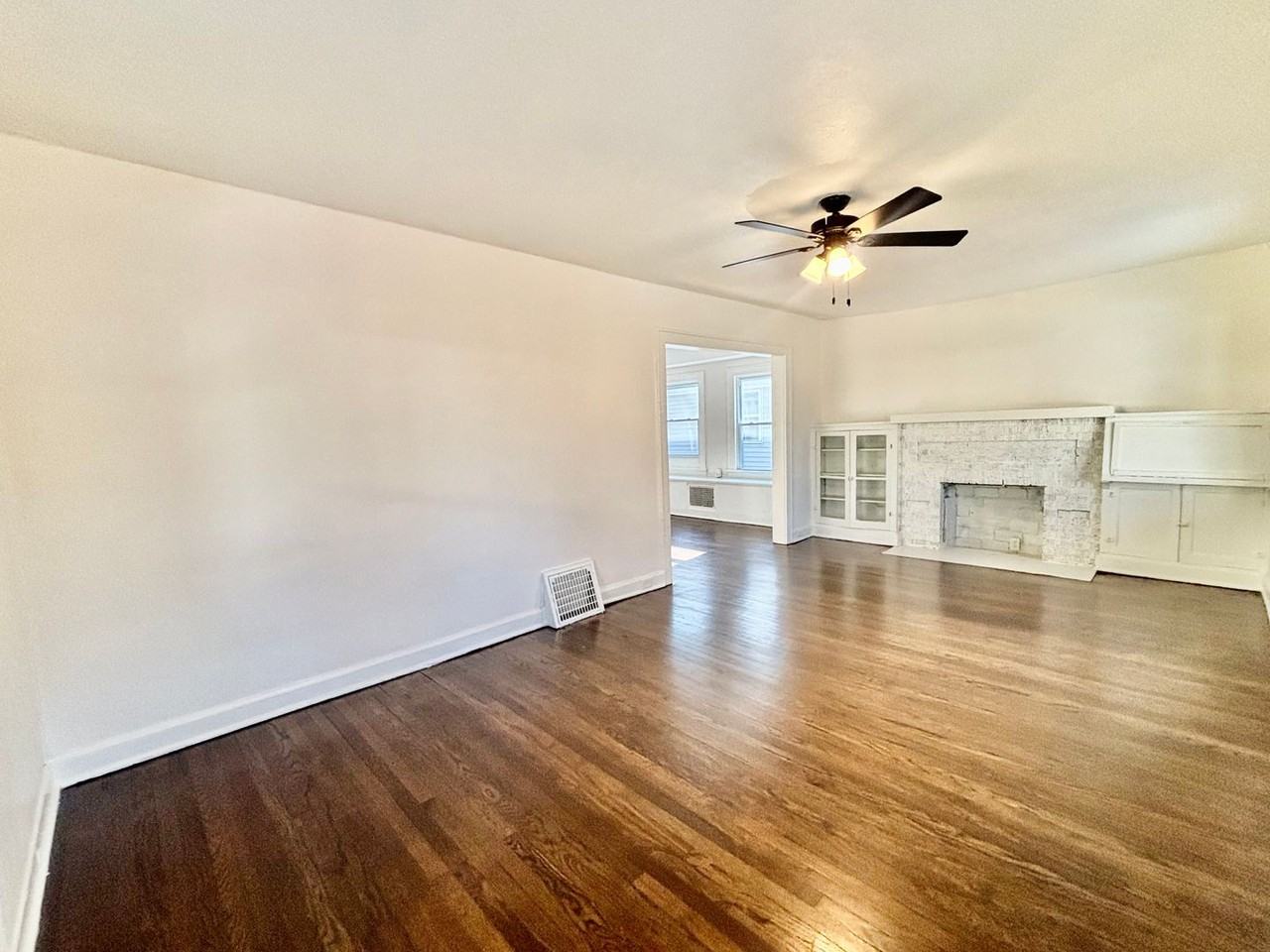 5605 Virginia Ave - Photo 2 of 19