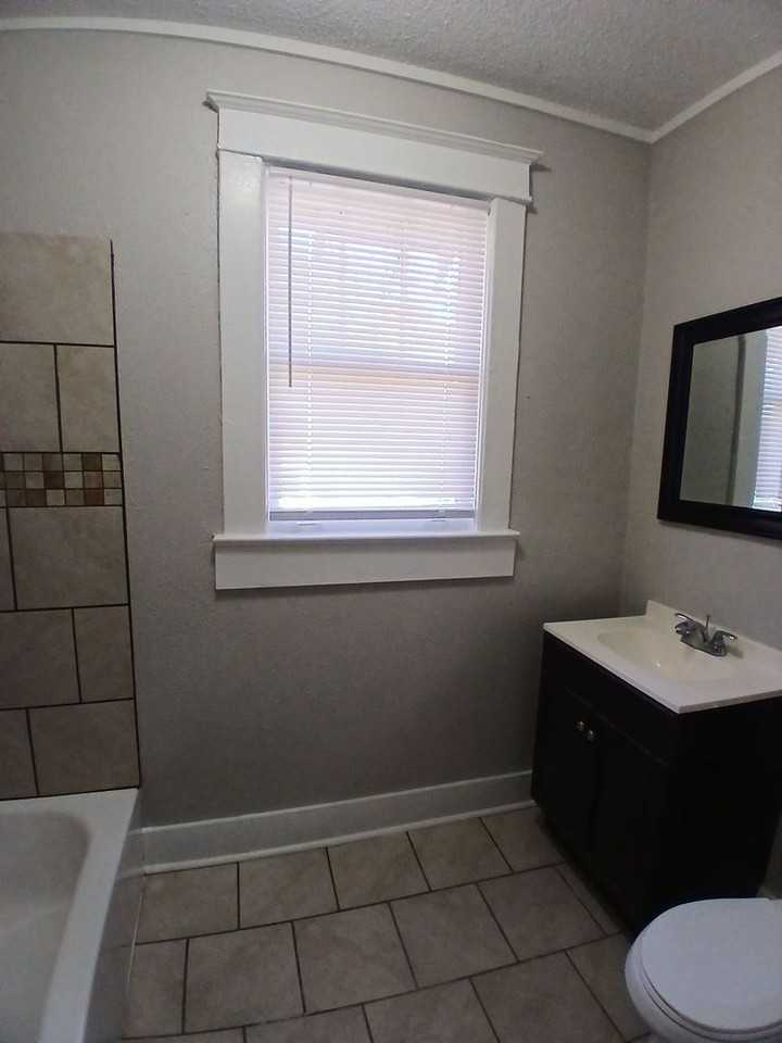 3219 Choctaw Ave - Photo 4 of 7