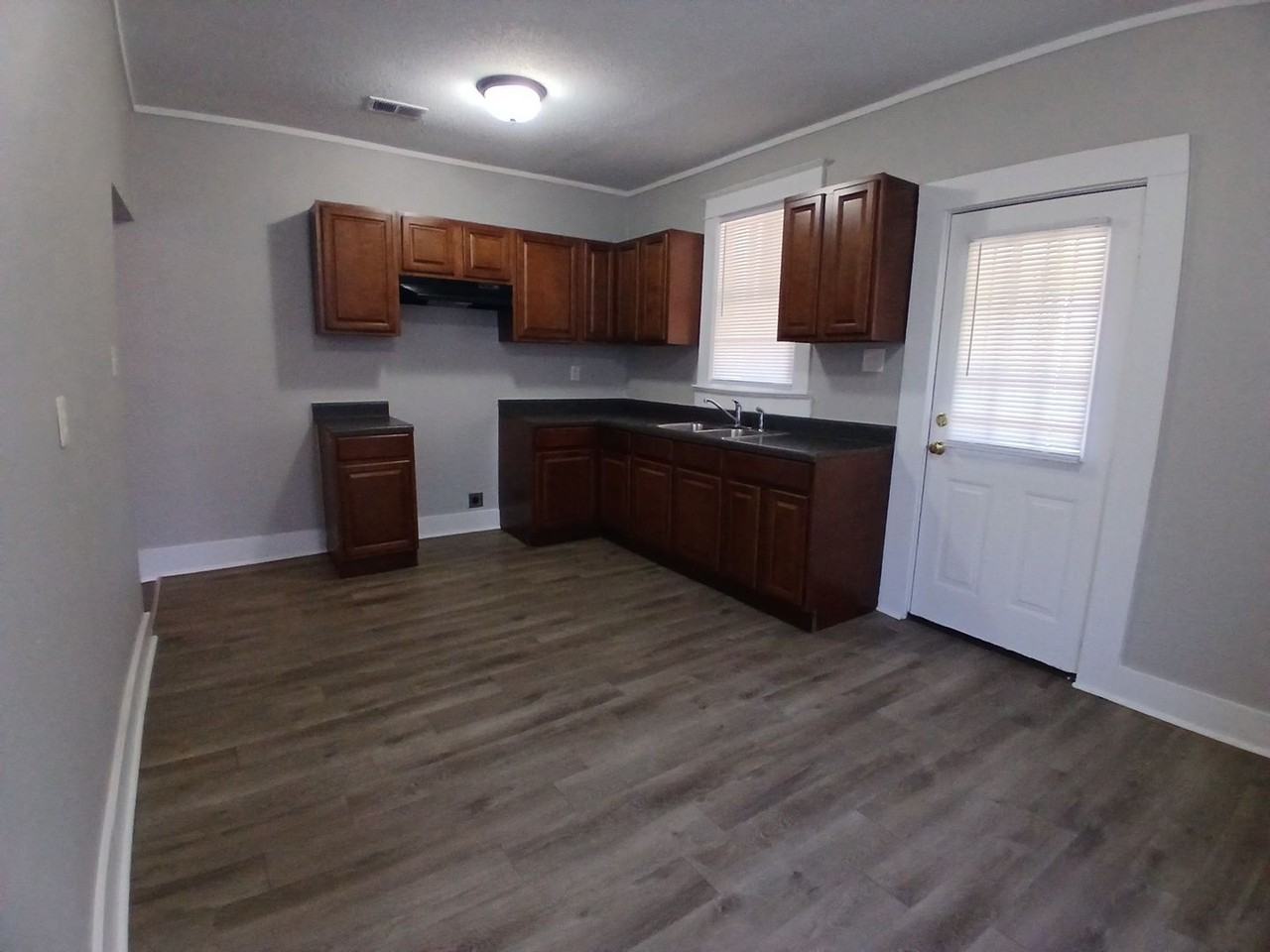 3219 Choctaw Ave - Photo 7 of 7