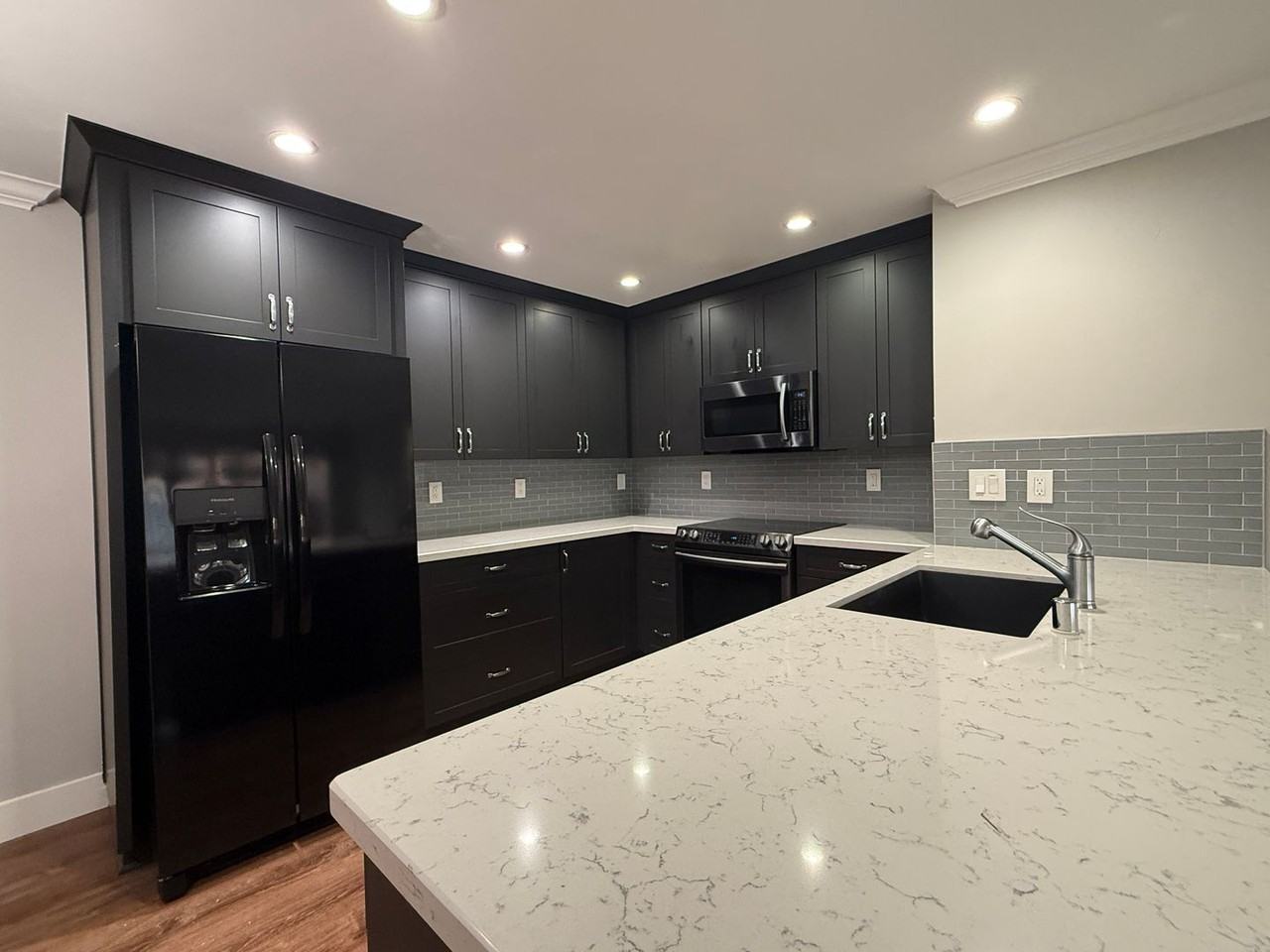 424 Dempsey Rd #125 - Photo 2 of 14