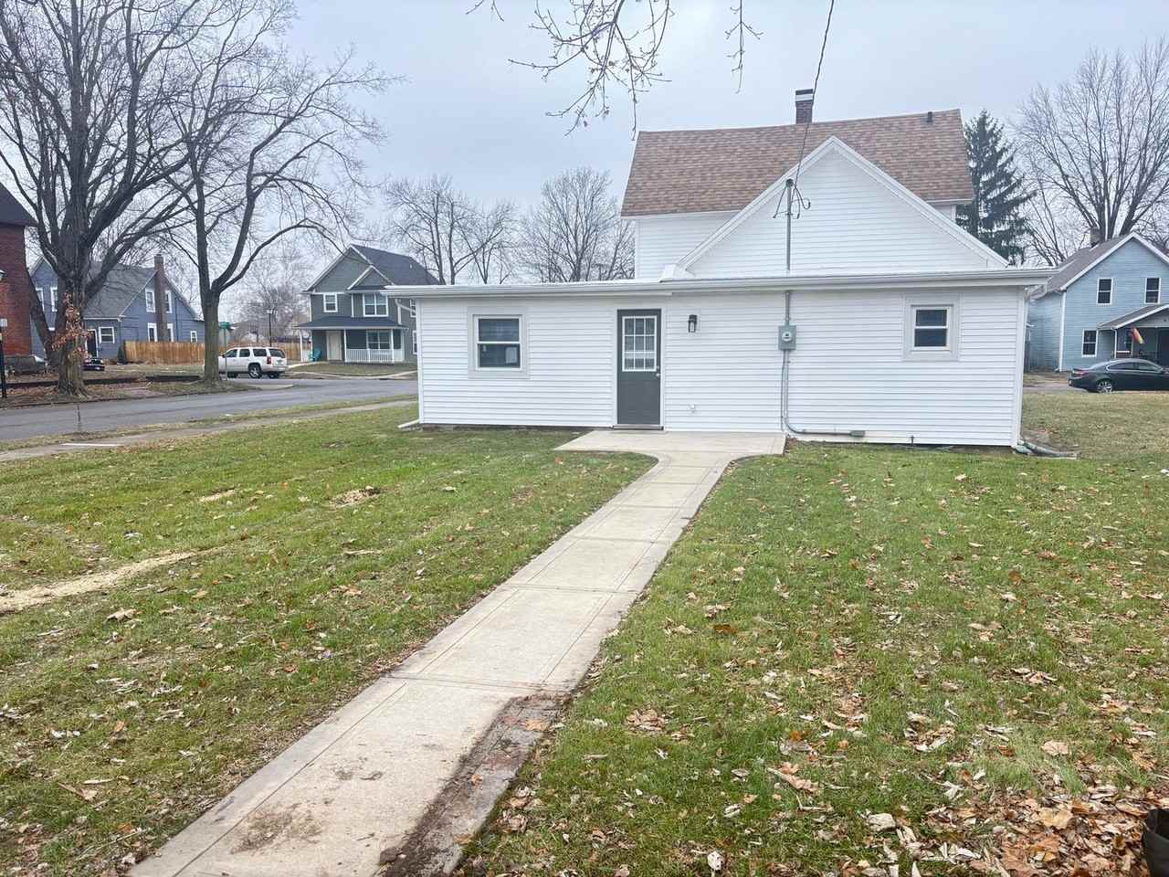 1331 Stophlet St - Photo 2 of 20