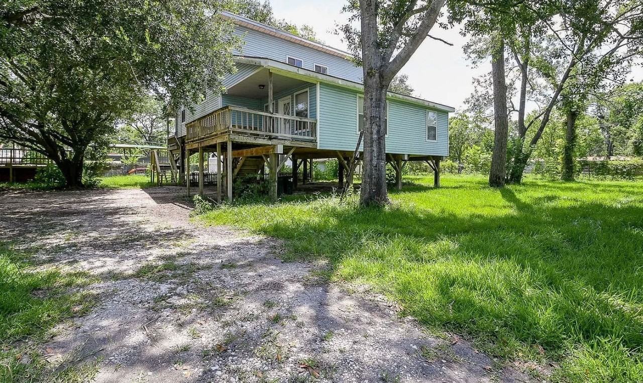 11122 Sunturf Ln - Photo 2 of 30