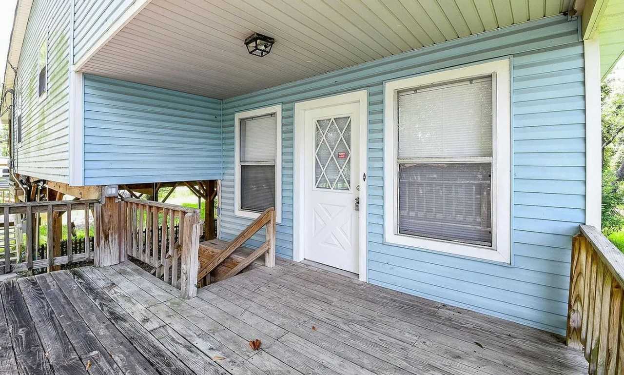 11122 Sunturf Ln - Photo 3 of 30