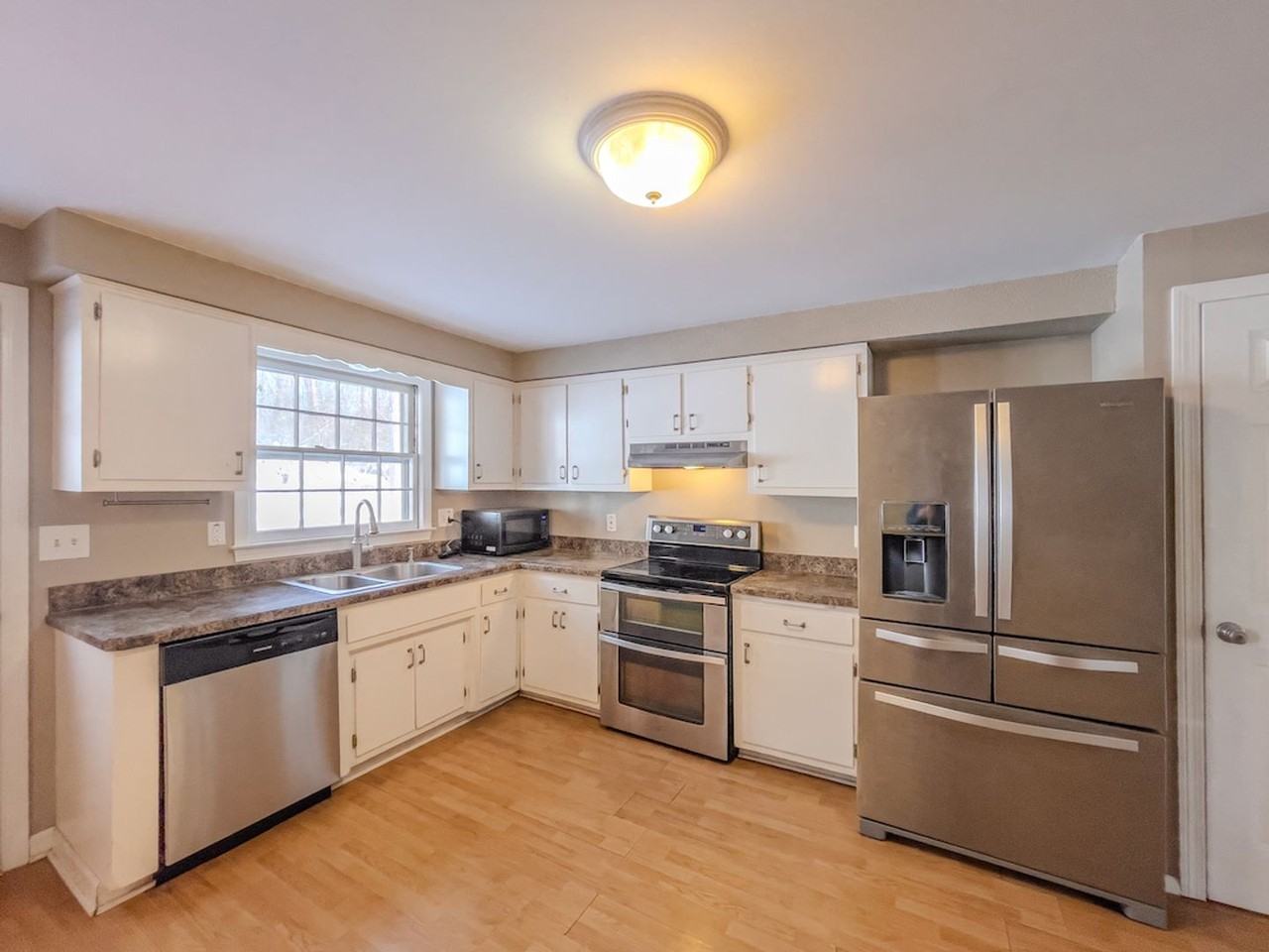 15 Bobwhite Trl - Photo 3 of 39