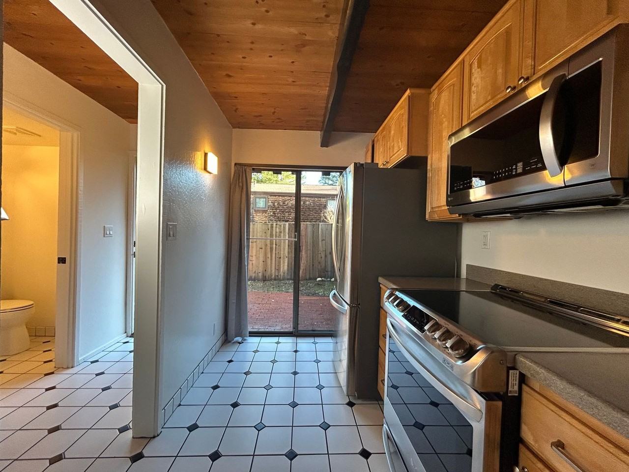 3713 West Rd - Photo 6 of 21