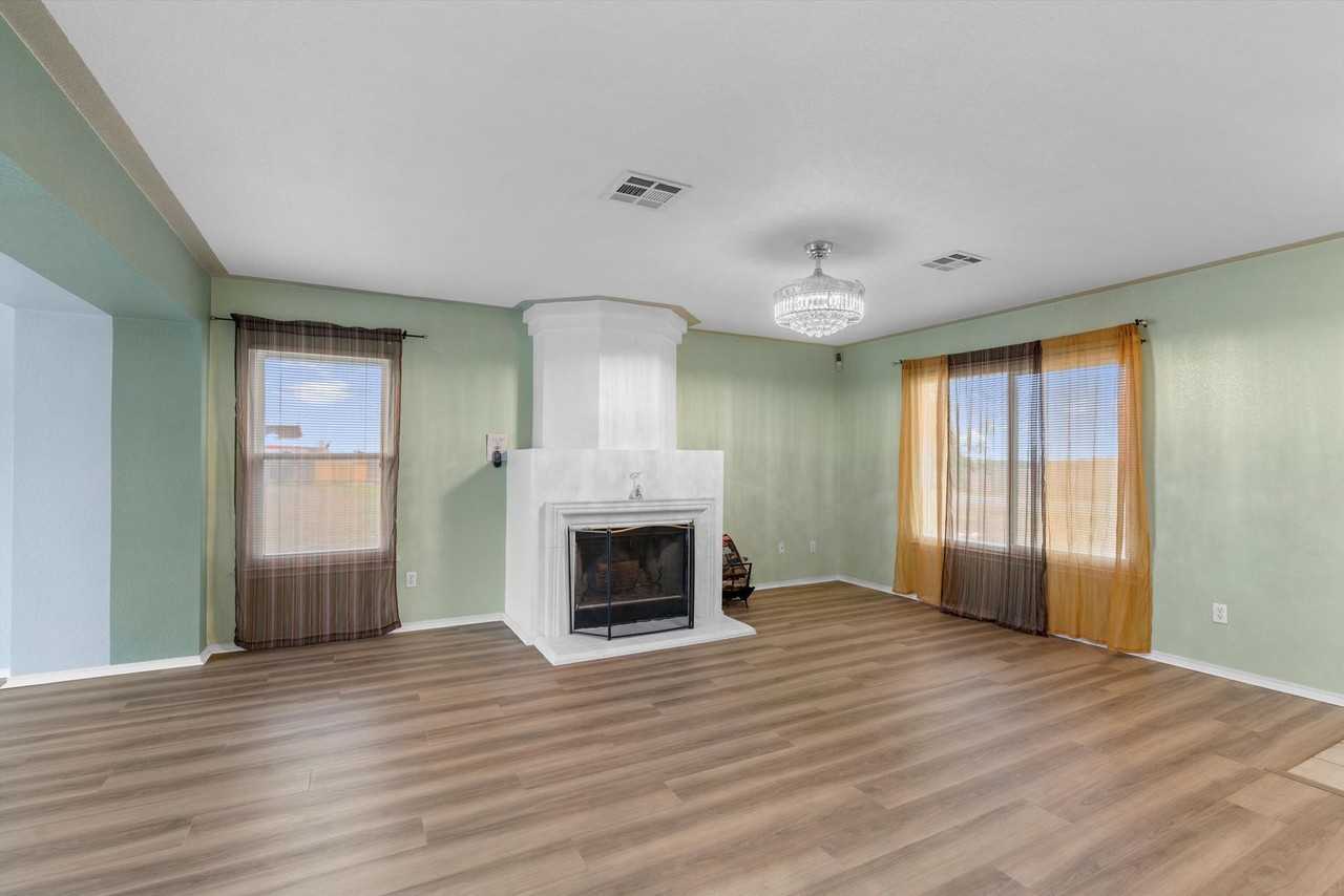 130 Siebert Dr - Photo 7 of 34