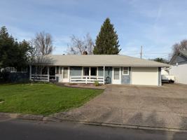 featured image of 2925 Van Ave