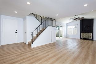 10379 Rochelle Ave - Photo 1 of 1