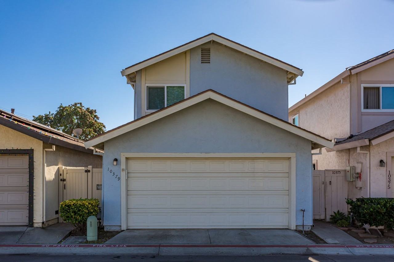 10379 Rochelle Ave - Photo 2 of 38