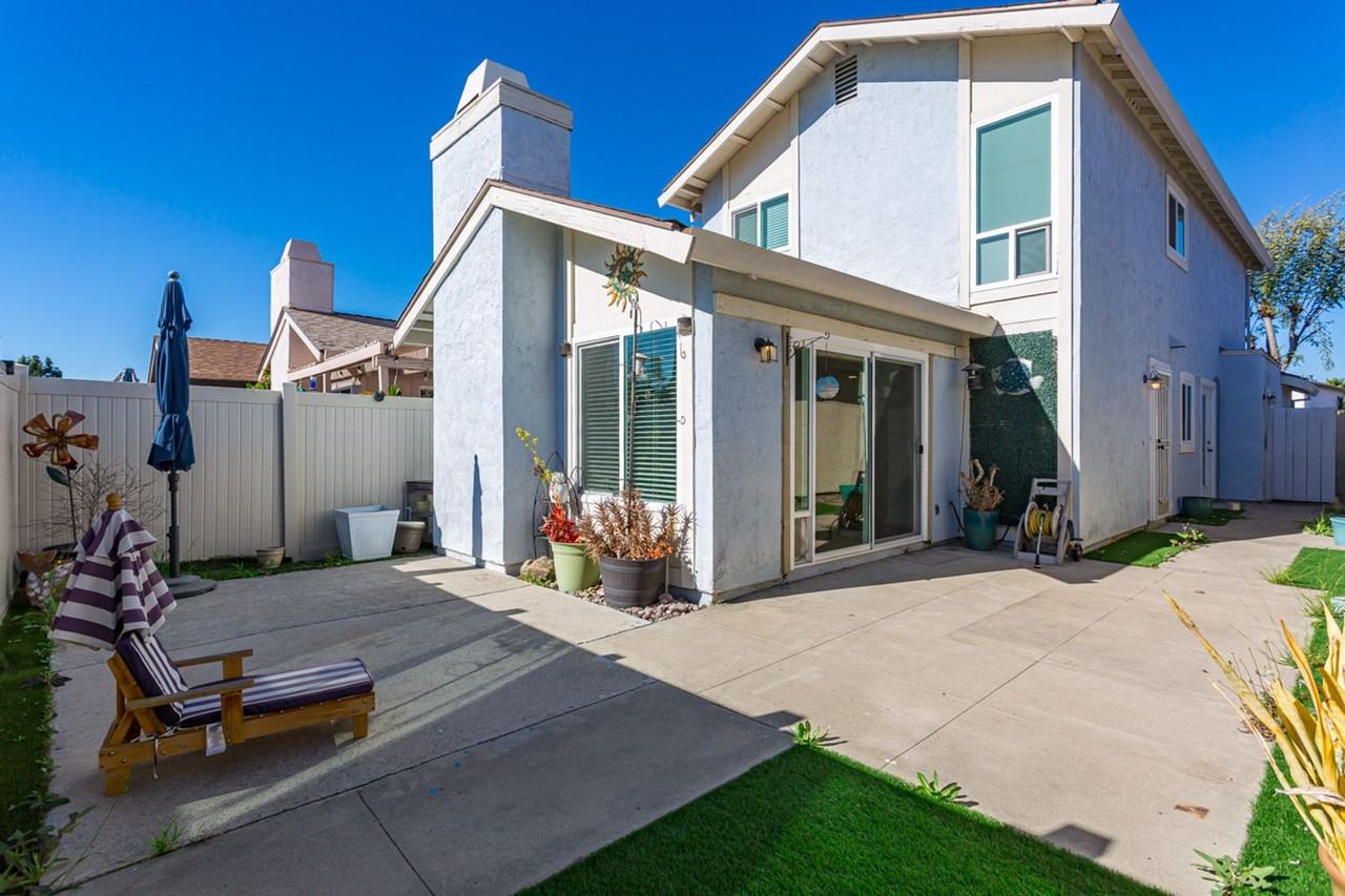 10379 Rochelle Ave - Photo 6 of 38