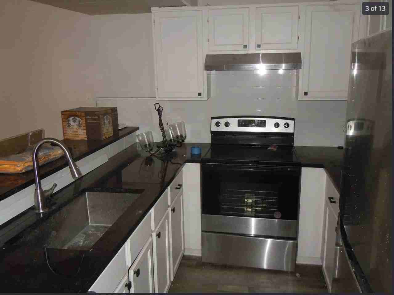 6108 Abrams Rd - Photo 3 of 10