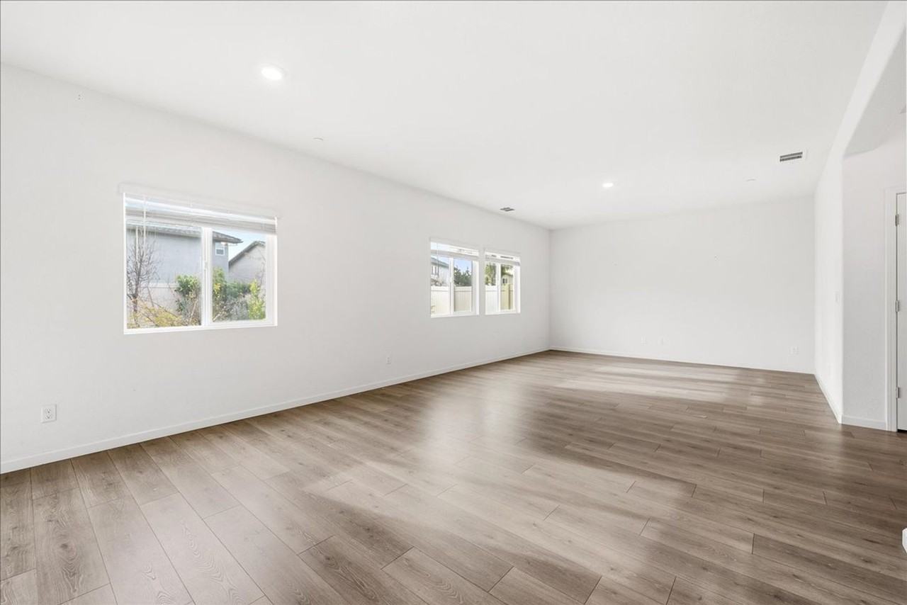 3818 Fong Ranch Rd - Photo 6 of 24