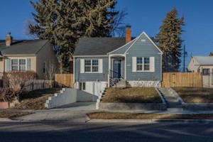 featured image of 445 5th St