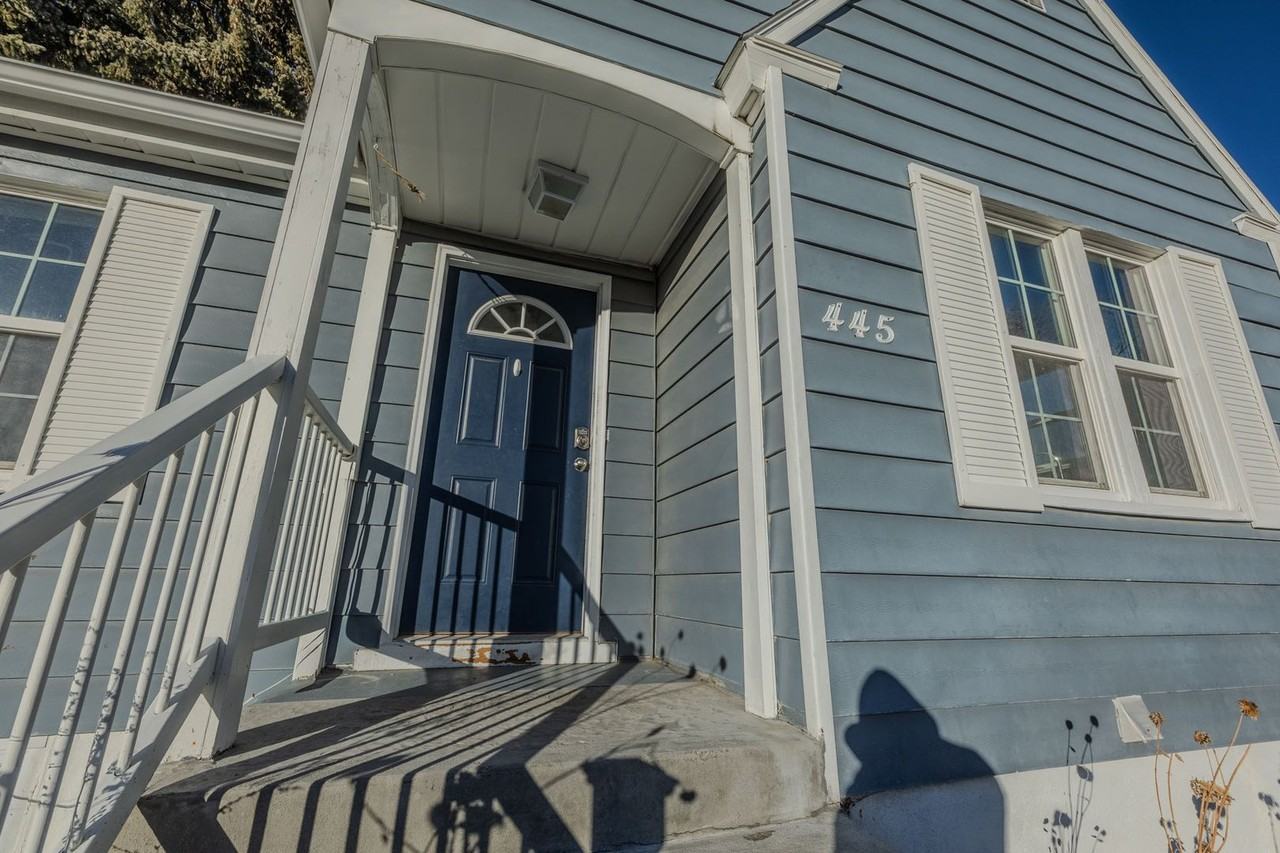 445 5th St - Photo 2 of 28