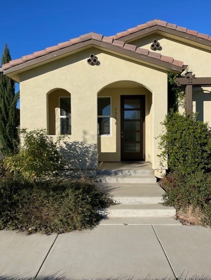 1758 Thea Ave - Photo 2 of 34