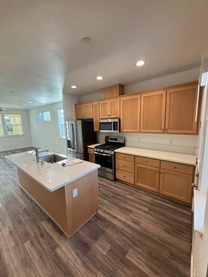 1758 Thea Ave - Photo 5 of 34