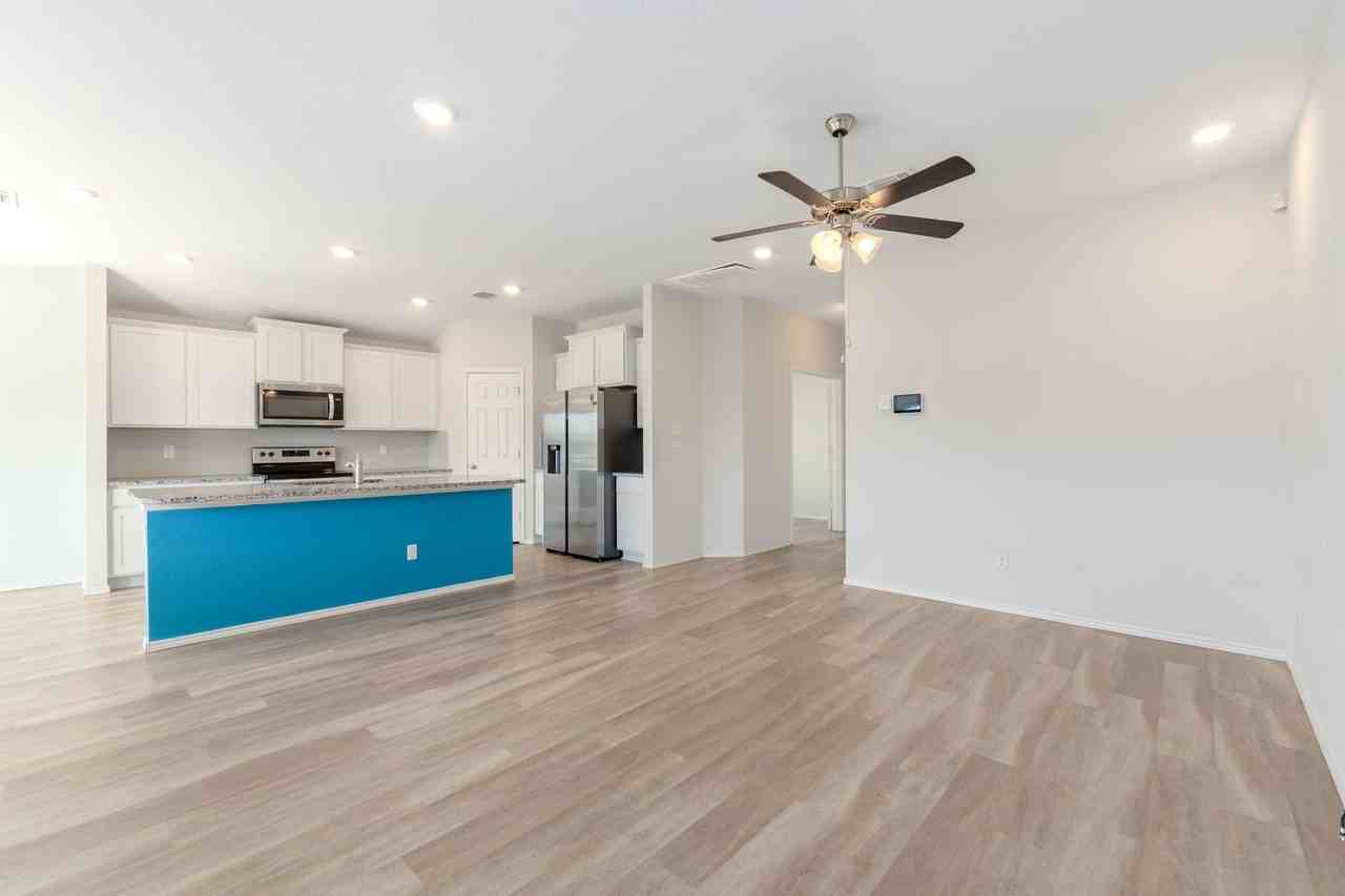 2051 Wigeon Way - Photo 3 of 17