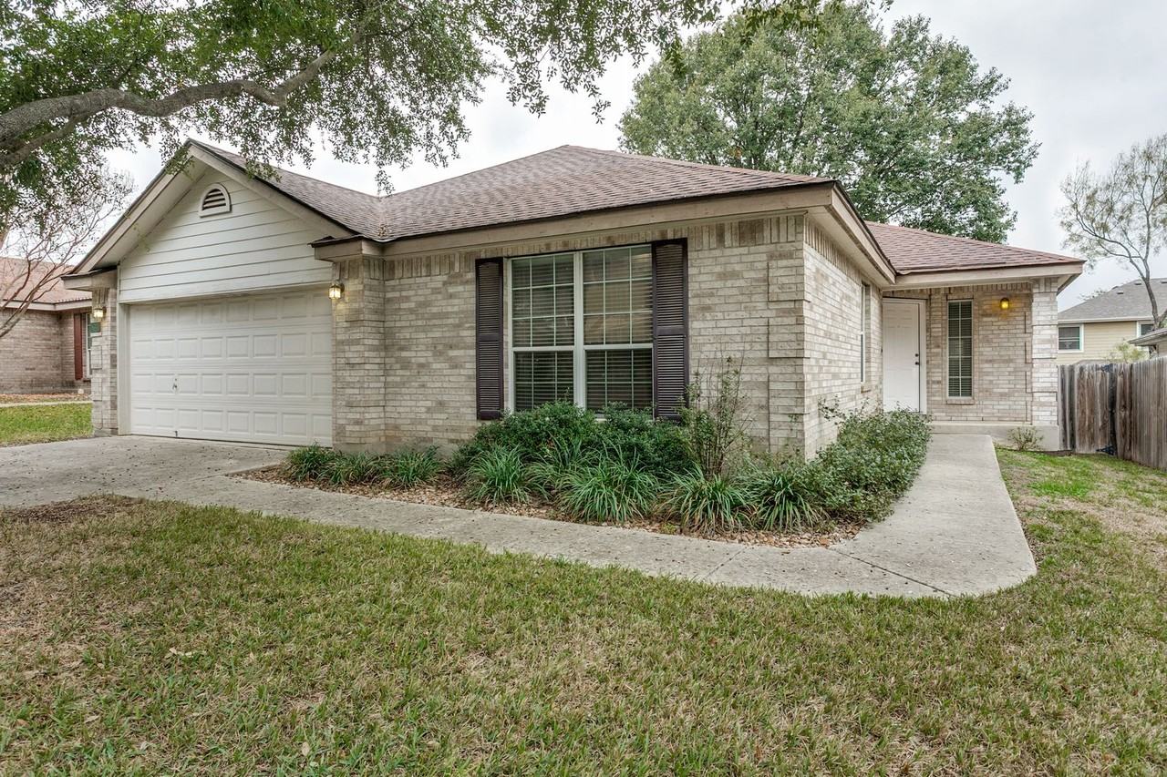 5335 Stormy Skies - Photo 2 of 26