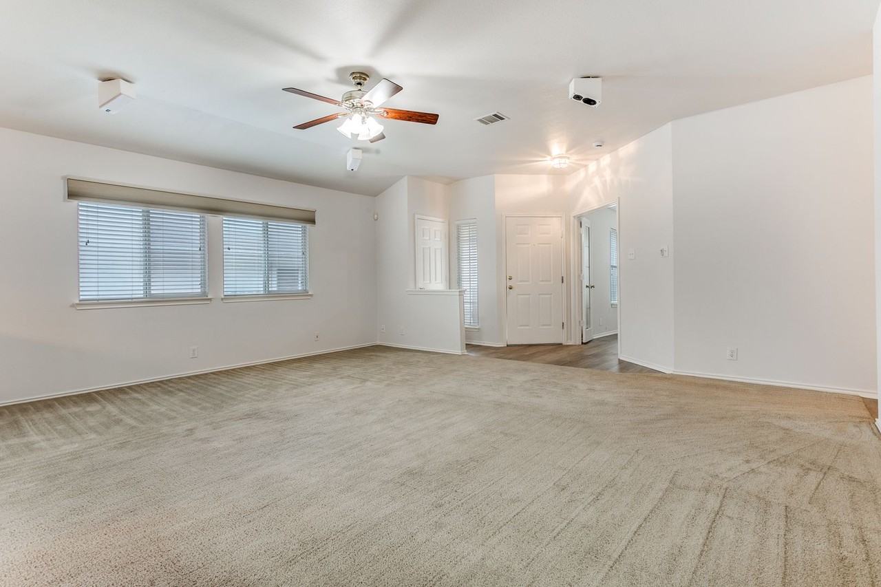 5335 Stormy Skies - Photo 4 of 26