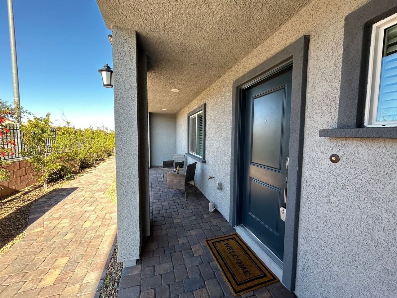 3625 Cabernet St - Photo 2 of 28