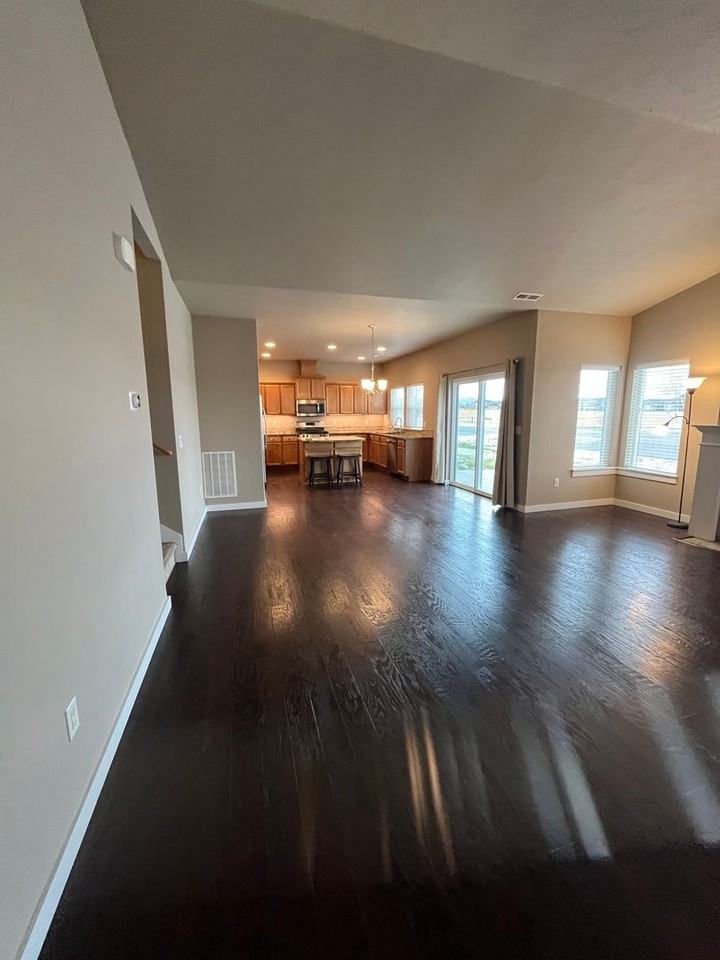 5191 Dragon Fly St - Photo 4 of 33