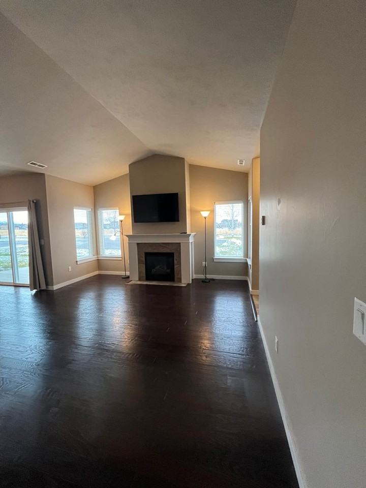 5191 Dragon Fly St - Photo 6 of 33