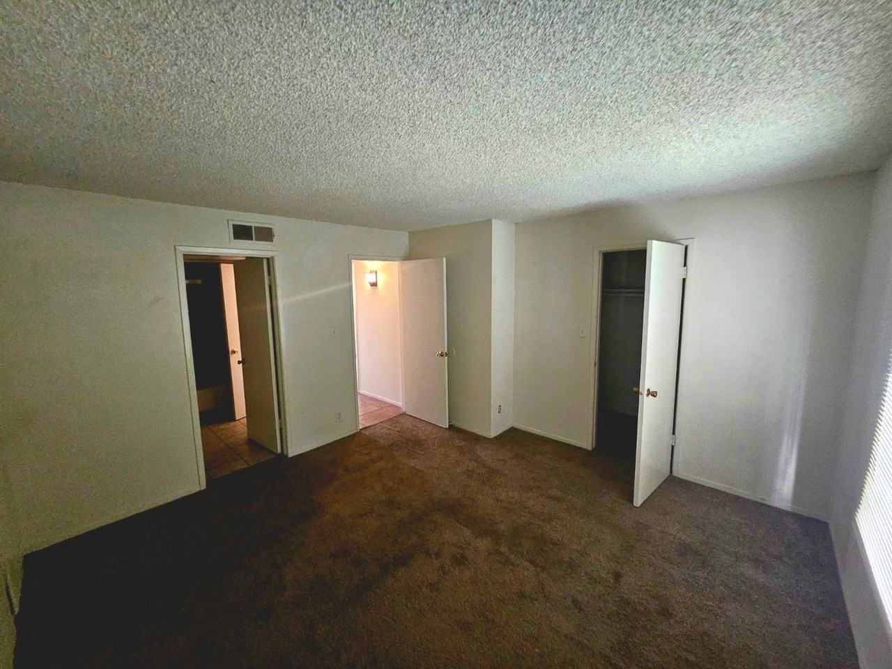 1550 W Ashlan Ave #229 - Photo 7 of 12