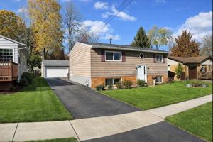 featured image of 994 Ellsworth Dr