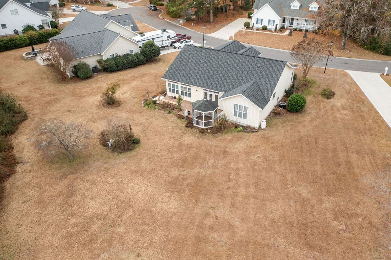 215 Carefree Ln - Photo 7 of 50