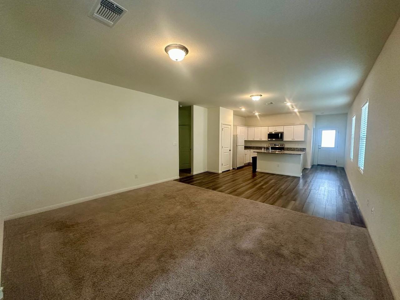 207 Waterbuck Loop - Photo 2 of 13