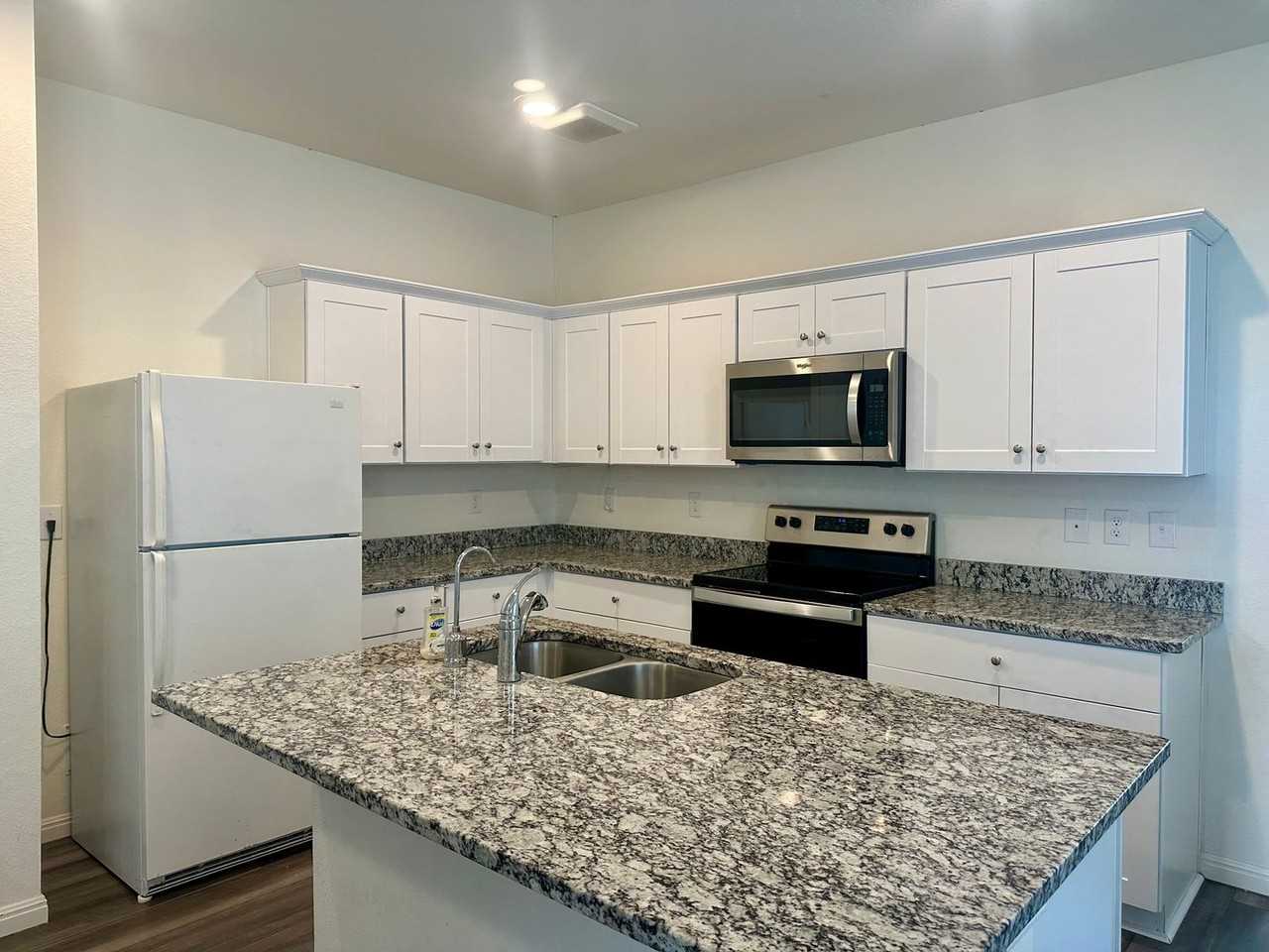 207 Waterbuck Loop - Photo 4 of 13