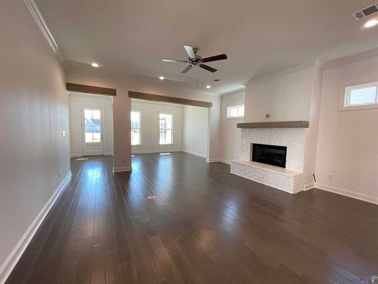 7508 Griffon Dr - Photo 5 of 23