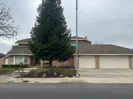 featured image of 3913 Viader Dr