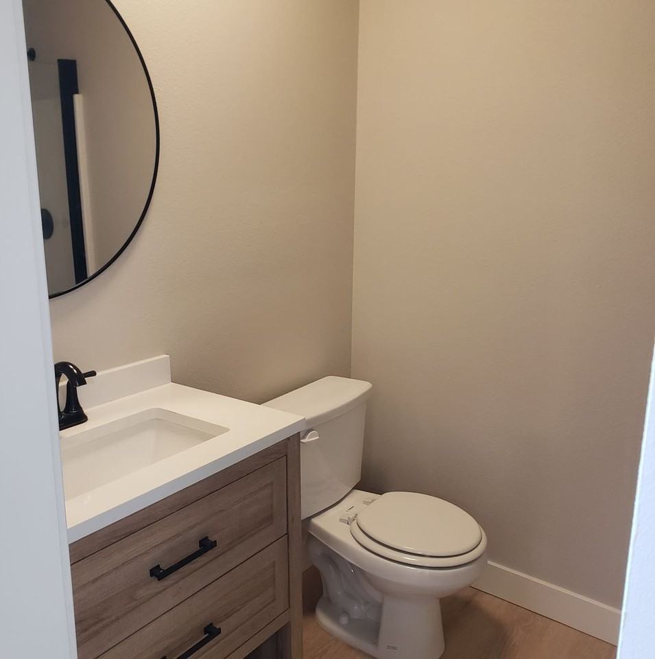 6861 Yellowstone Dr - Photo 6 of 10