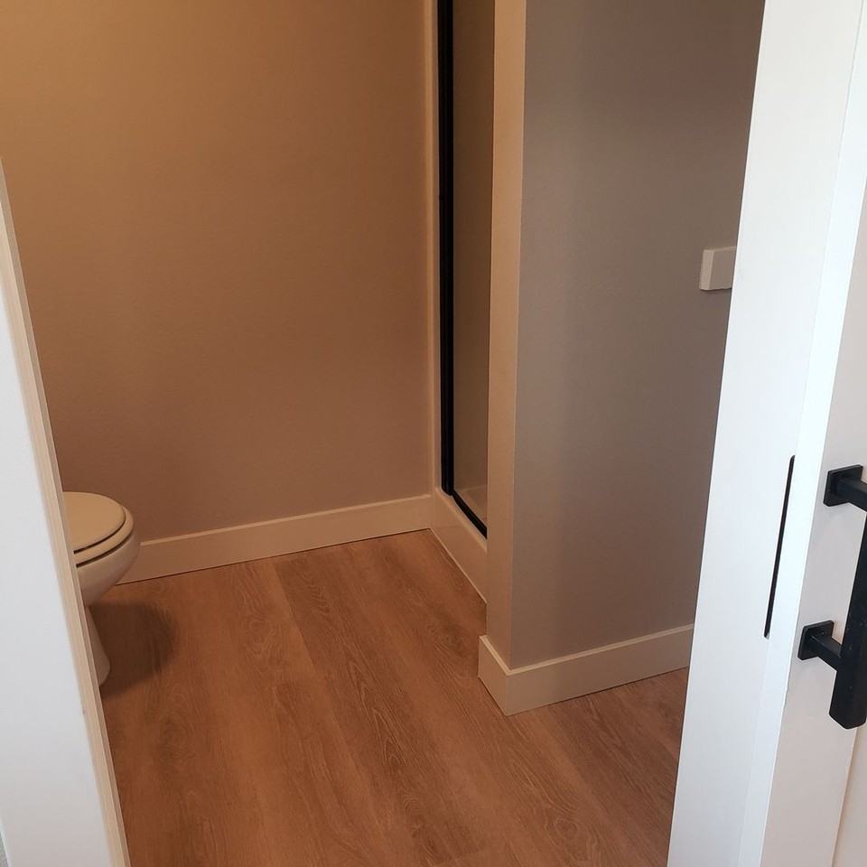 6861 Yellowstone Dr - Photo 7 of 10