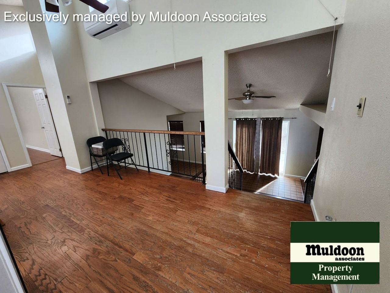 654 S Bellflower Dr - Photo 4 of 15