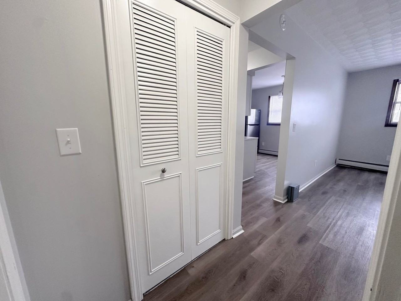 118 S Clarendon St #3 - Photo 4 of 8